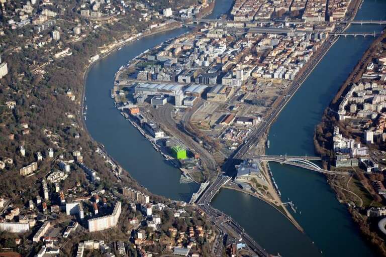 Lyon Confluence.jpg Lyon Confluence.jpg