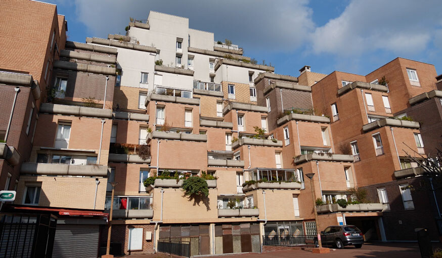 Les Pyramides à Évry Courcouronnes