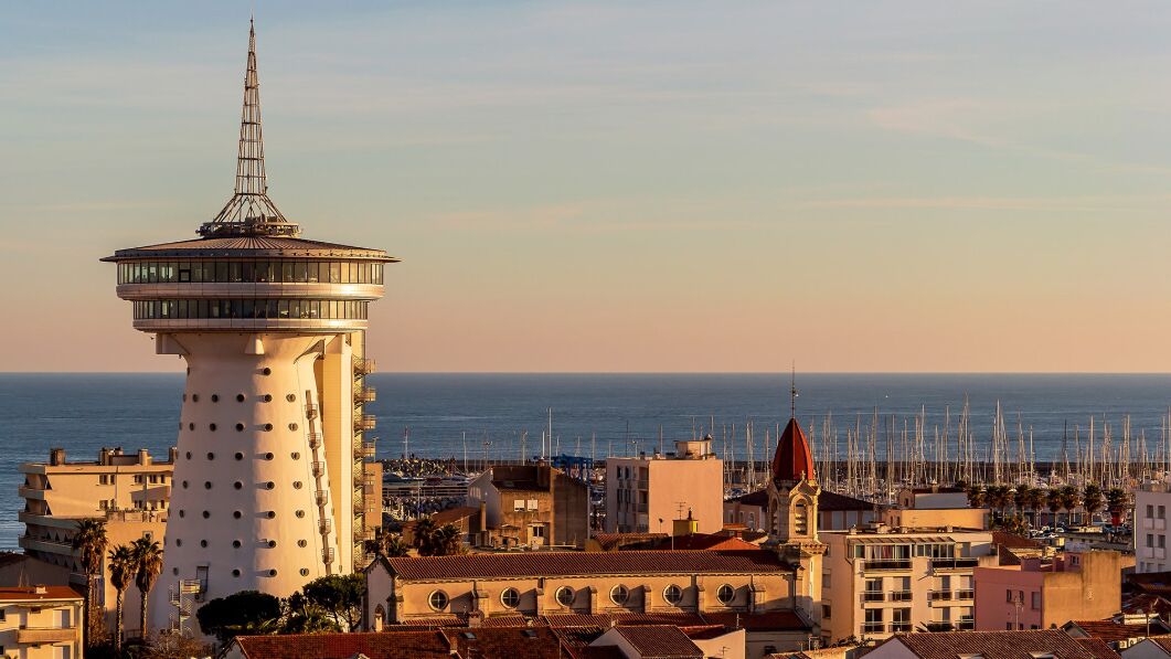 Phare Palavas les flots