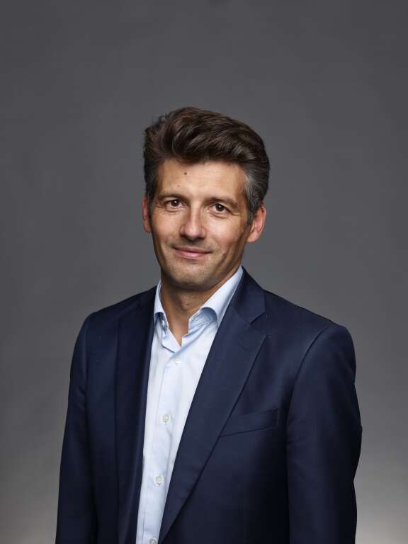 Tristan-Barres-Perl.jpg Tristan-Barres-Perl.jpg