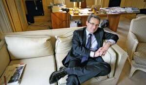 Fromantin_bureau.jpg Fromantin_bureau.jpg