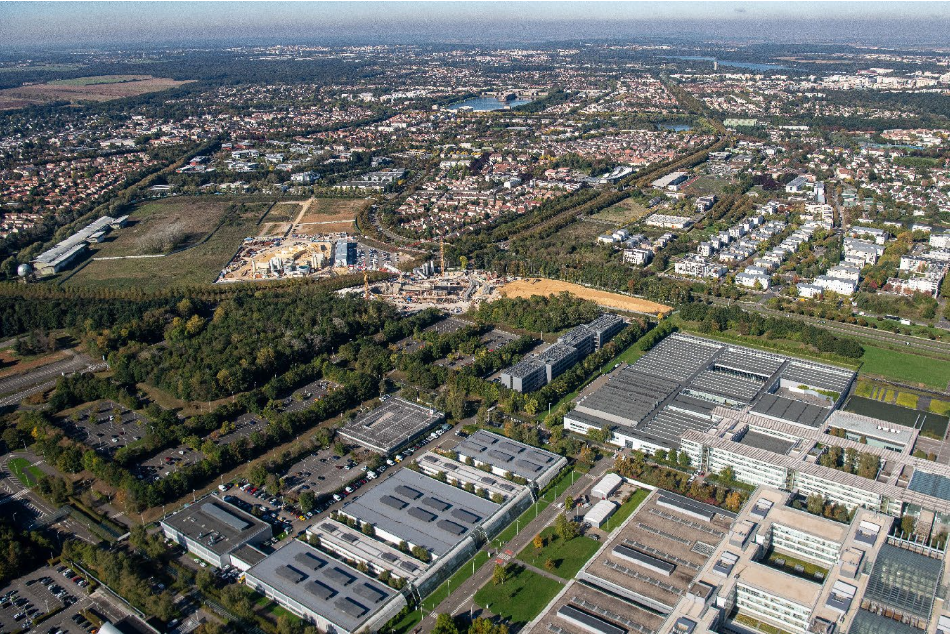 Vue aérienne ZAC Gare Guyancourt Saint Quentin Technocentre et Chantier gare