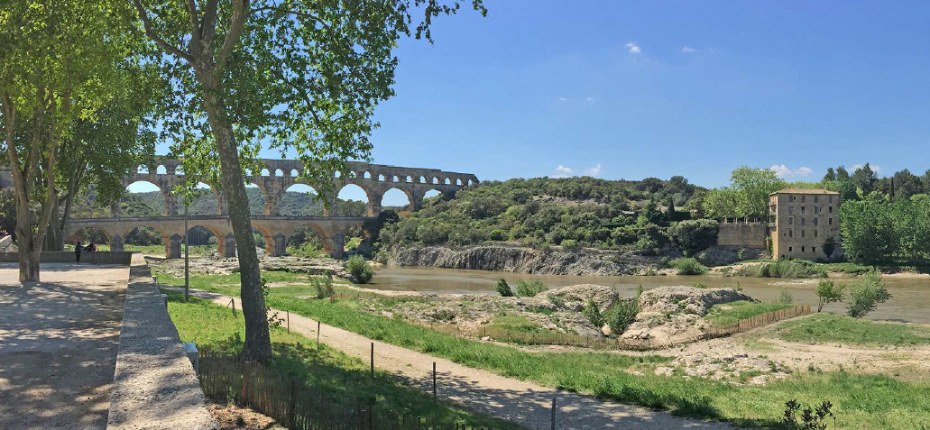 Vieux Moulin du Pont du Gard (1)
