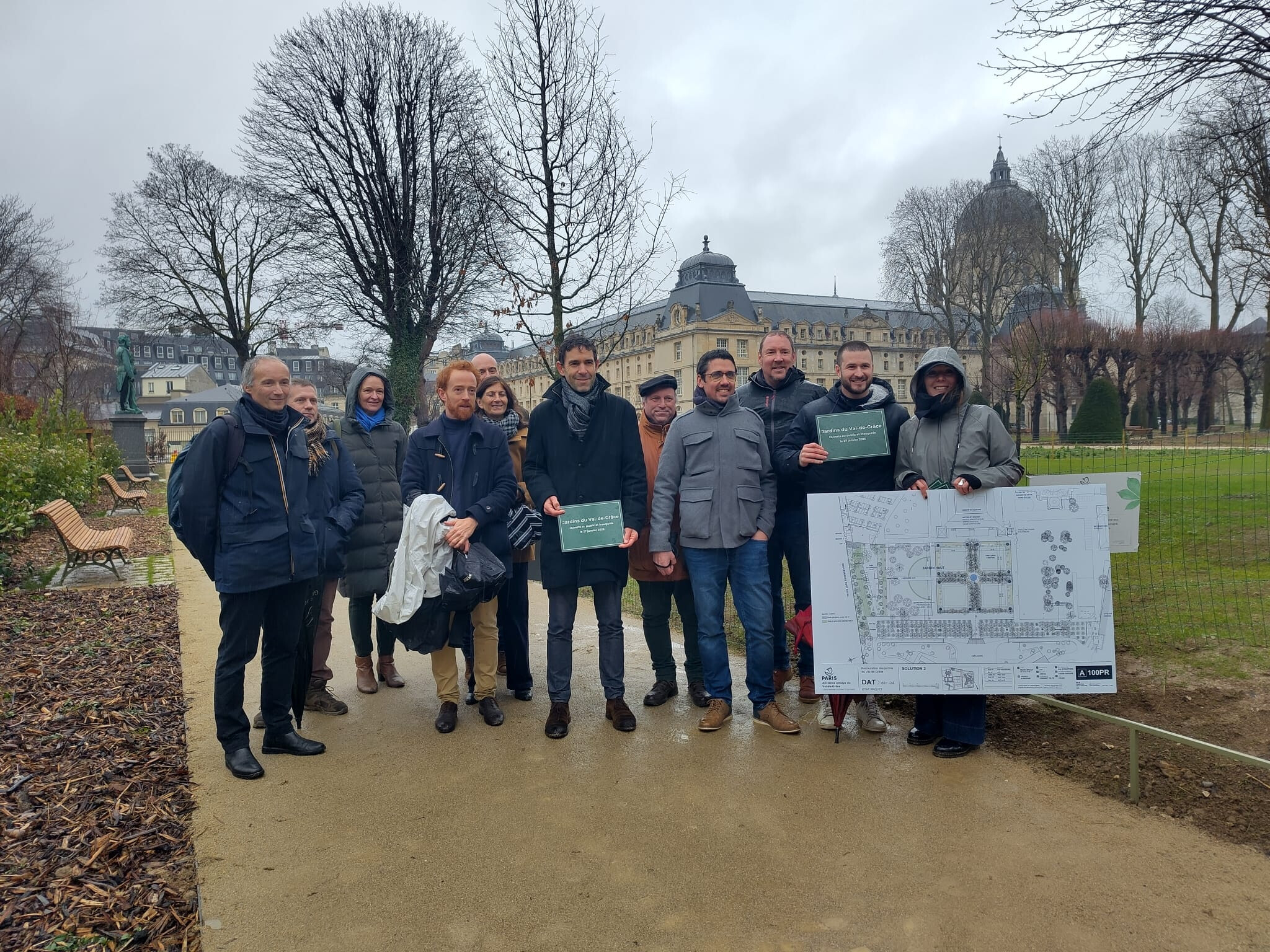Paris   jardins Val de Grâce (6)